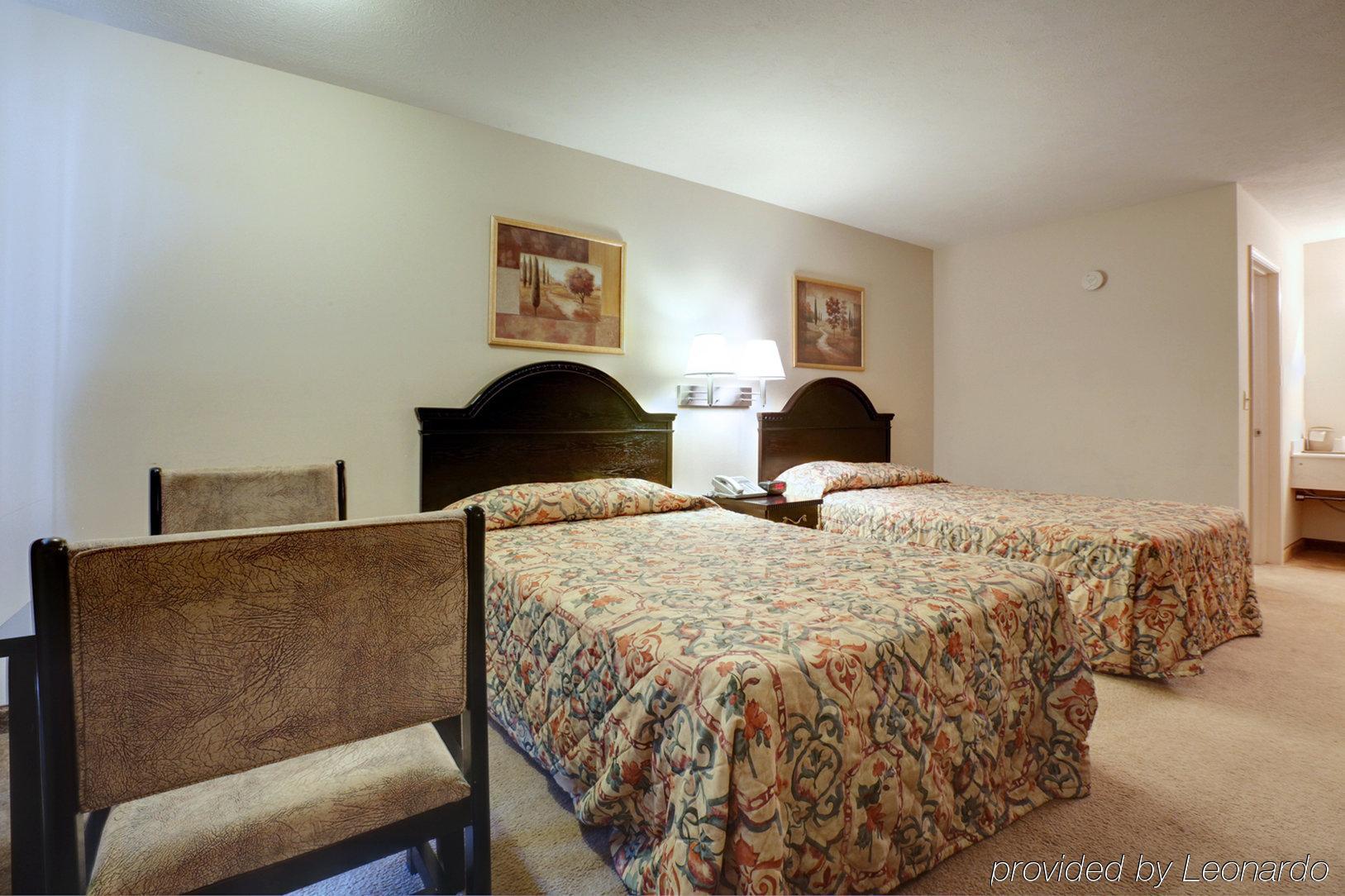Oak Tree Inn Eupora Phòng bức ảnh